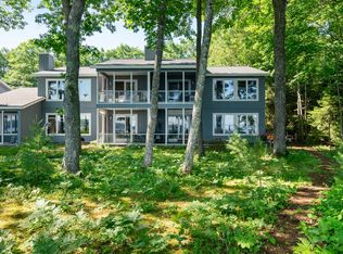 7842 State Highway 68, Indian River, MI 49749
