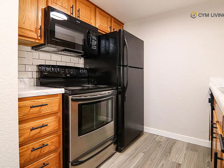 The Port Apartments — Photo 44