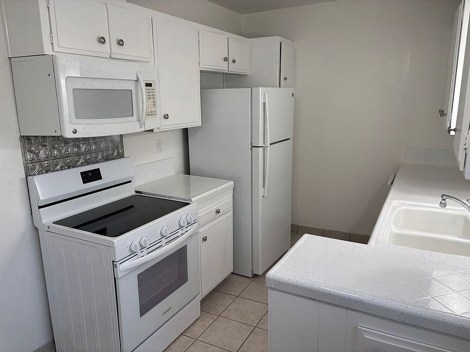 1st image of 3748 Curtis St #37545