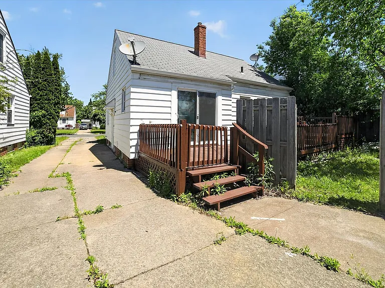 13776 Shady Oak Blvd — Photo 26