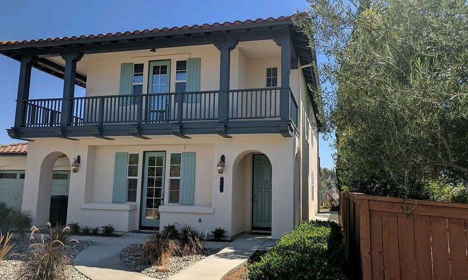 1st image of 551 Los Altos Dr