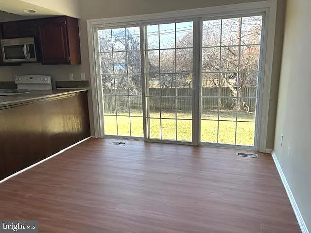 1018 Willowleaf Way — Photo 31