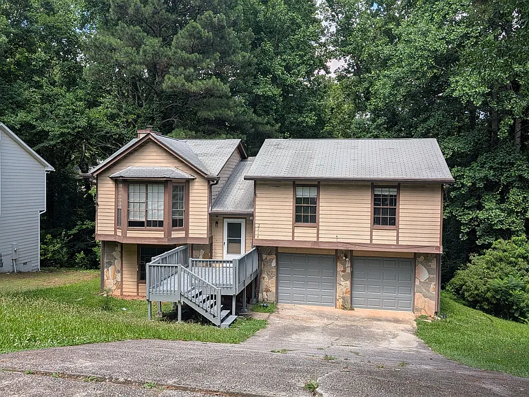 2714 Laurel View Dr — Photo 10