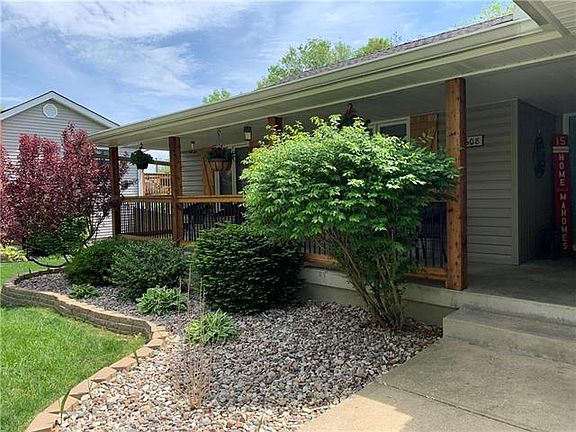 3rd image of 3608 NW Dogwood Dr