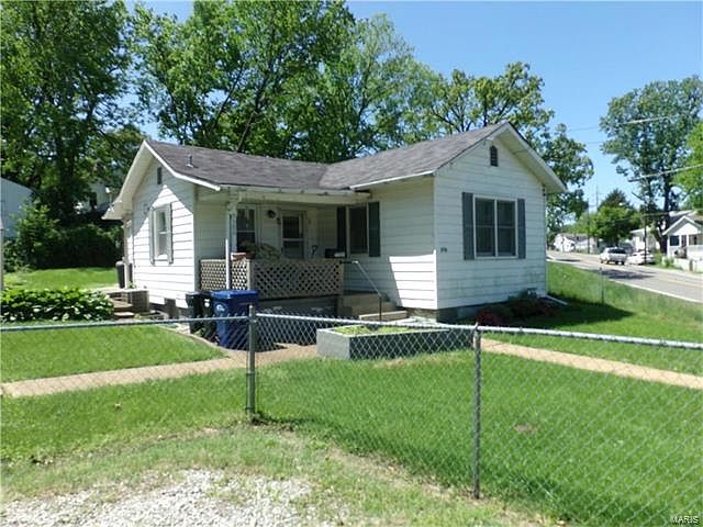 1st image of 9500 Gentry Ave