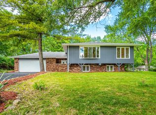 3N166 Springvale Rd, West Chicago, IL 60185