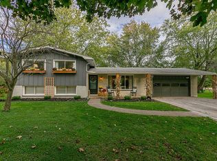 9241 Glenwood Dr, Le Roy, NY 14482