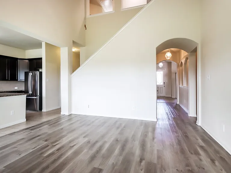 3014 Rose Trace Dr — Photo 5