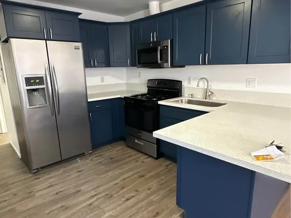 1051 3/4 W 43rd St, Los Angeles, CA