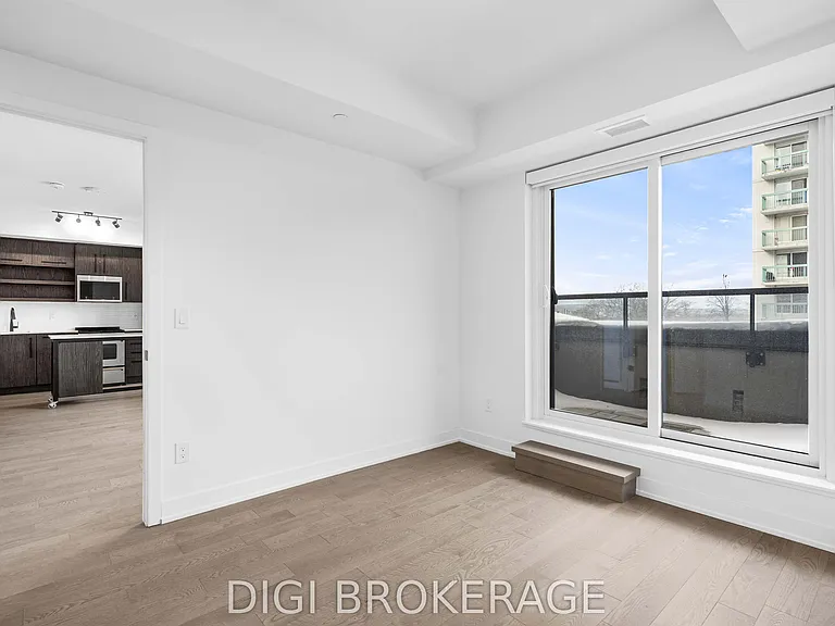 560 Rideau St #413 — Photo 18