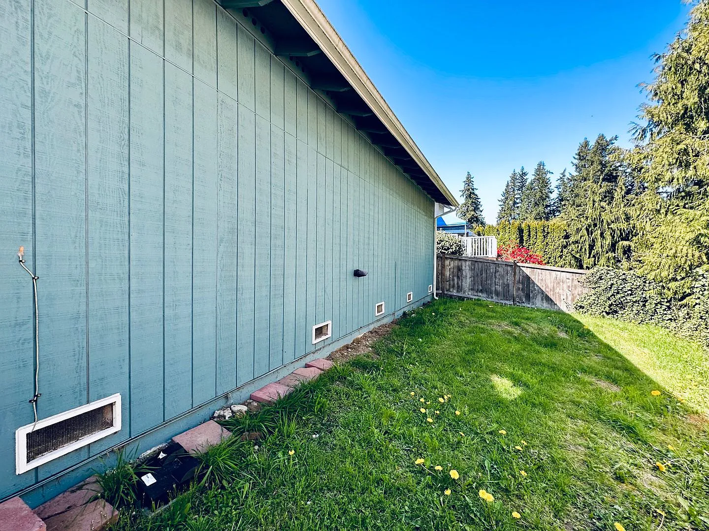 Beautiful 3 Beds, 2 Baths, home! — Photo 4
