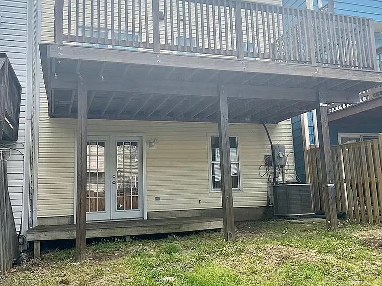 2918 Madeira Ct — Photo 18