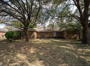 4810 Berridge Ln, Dallas, TX 75227