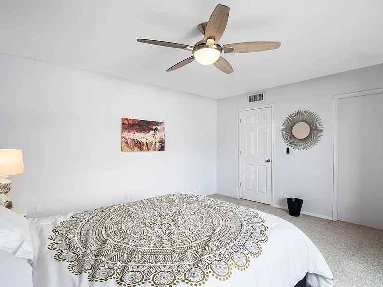886 W Galveston St — Photo 11