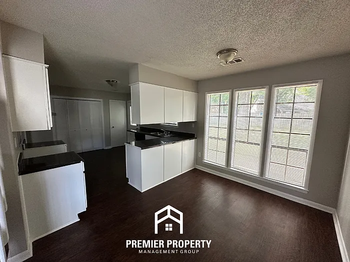 6167 Scarlet Leaf Dr — Photo 5