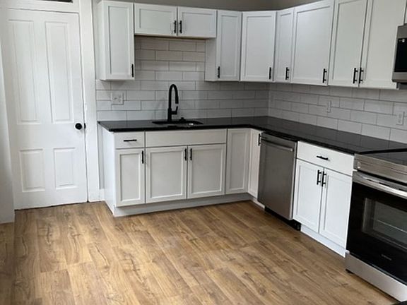3rd image of 144 S Prince St #1