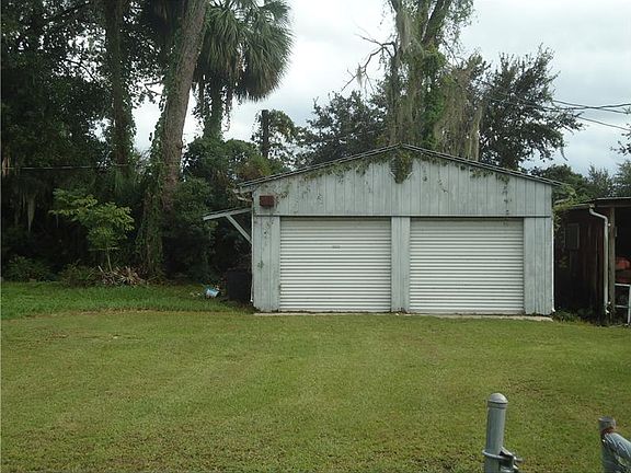 4th image of 4460 Edgewater Dr