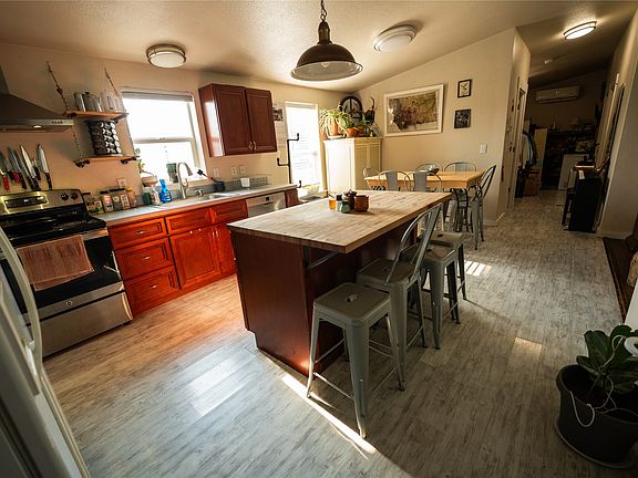 4th image of 1137 Aspen Ln
