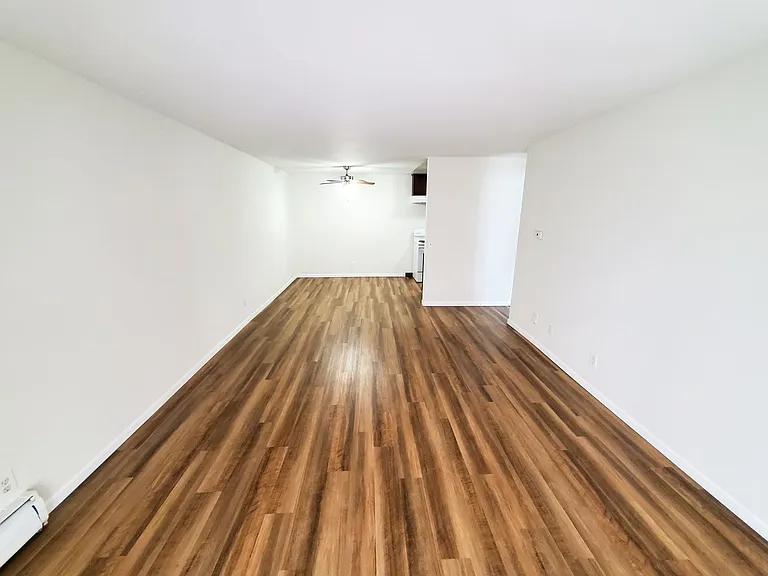 Nakoma Heights Apartment Homes — Photo 8