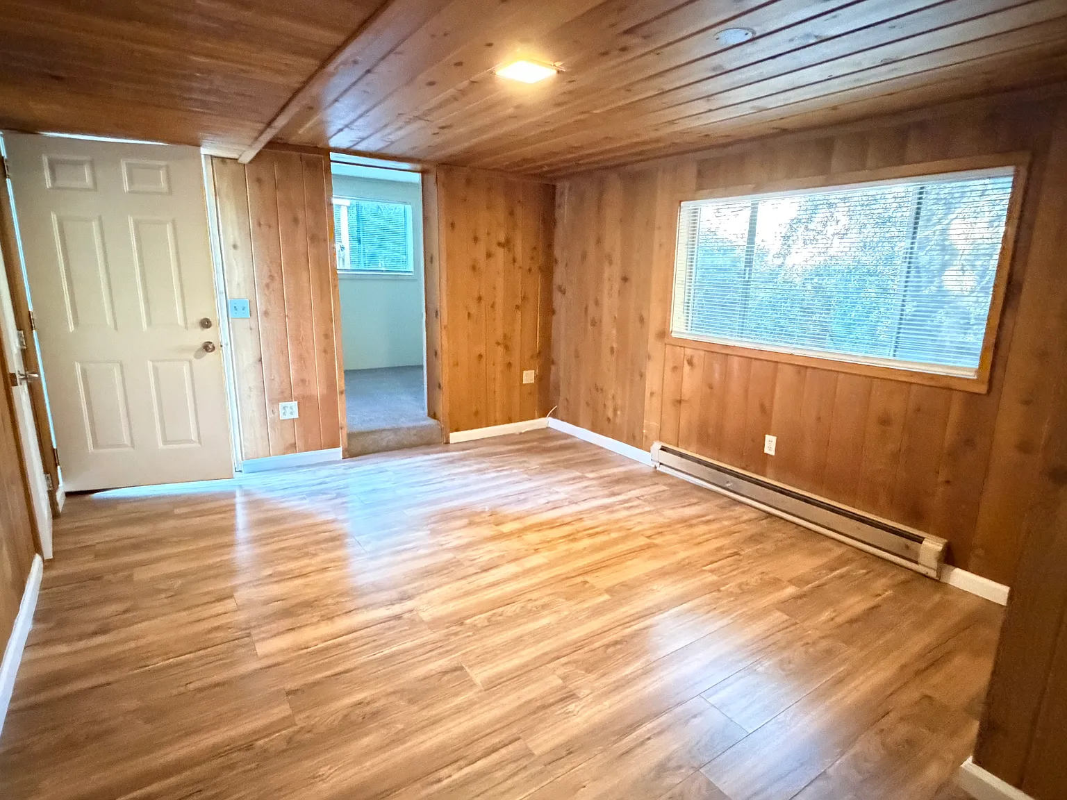 1 bed, 450 sqft, $1,200 — Photo 3