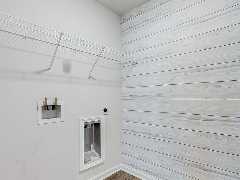 310 Flounder St — Photo 28