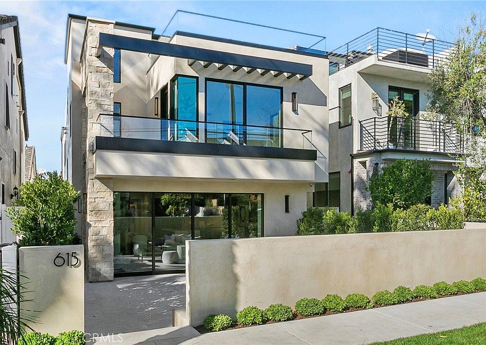 1st image of 615 Poppy Ave