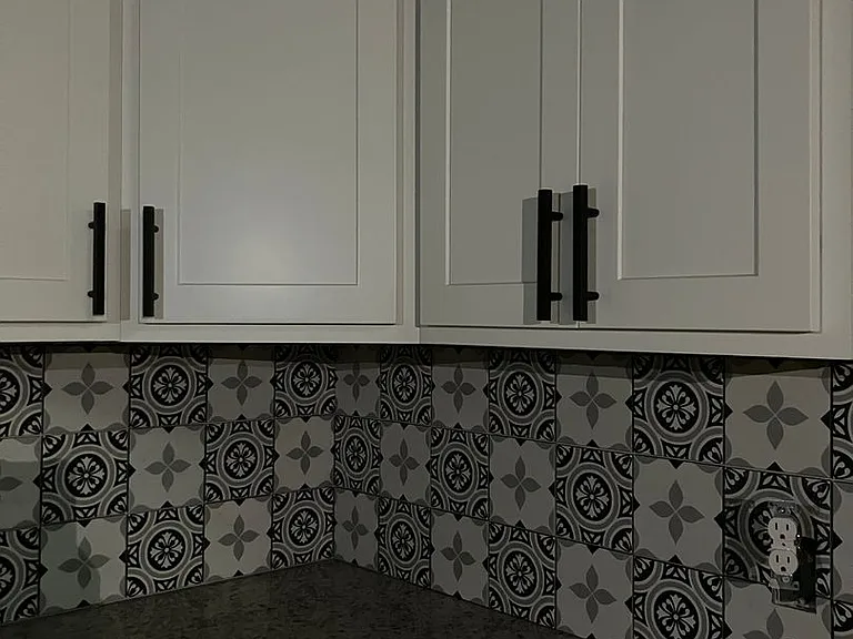 210 S Railroad St #111 — Photo 3