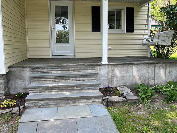 3rd image of 11 Hill St
