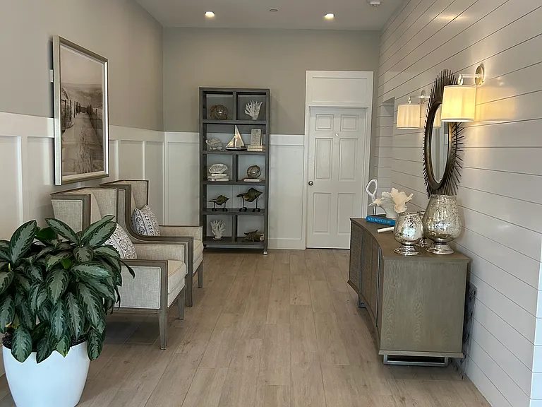 5501 Heron Point Dr #401 — Photo 23