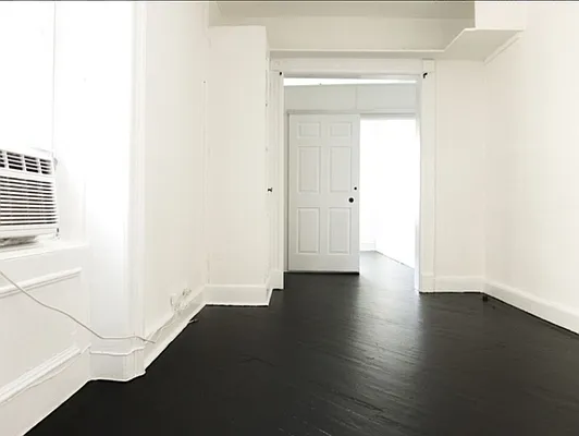 Rented by Crosstown Apartments NYC | media 25