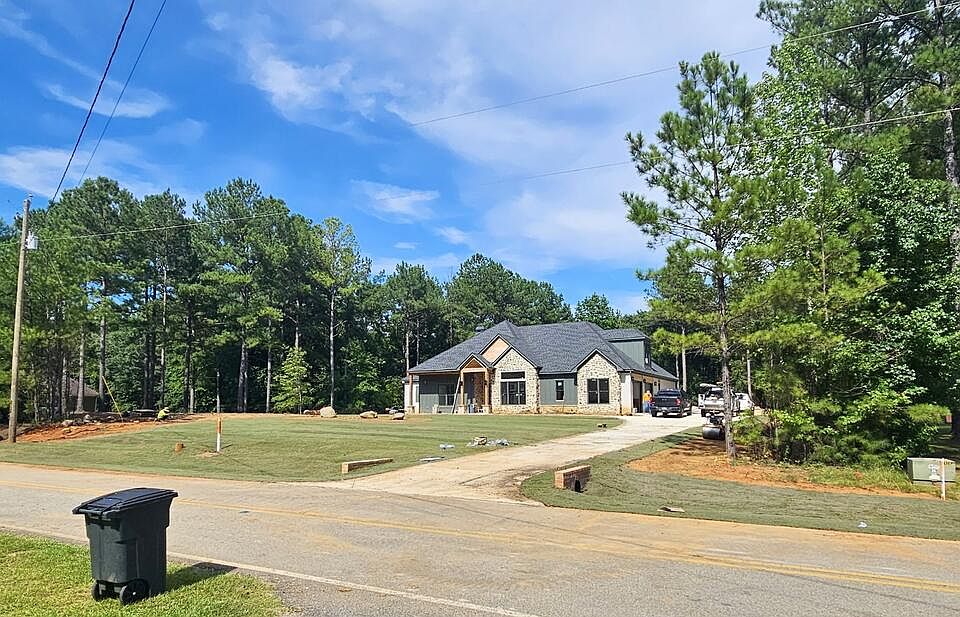 1st image of 141 Voorhees Rd