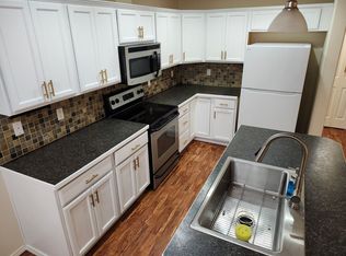 2431 Hillbrook Cir, Anchorage, AK 99504