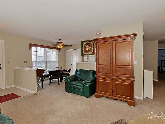 4th image of 2397 N Greystone Dr