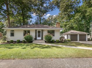 4637 Blaine Ave SE, Kentwood, MI 49508