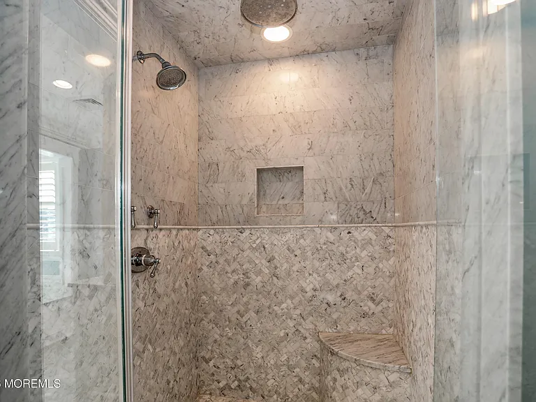 101 Tuttle Ave — Photo 30