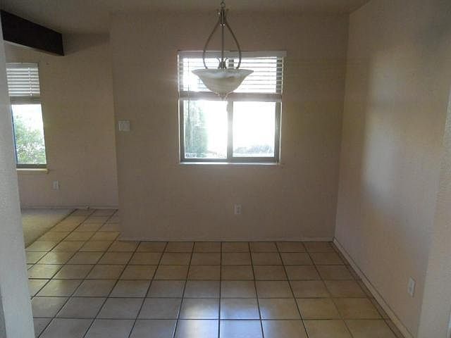 2nd image of 1115 Sunshine Way