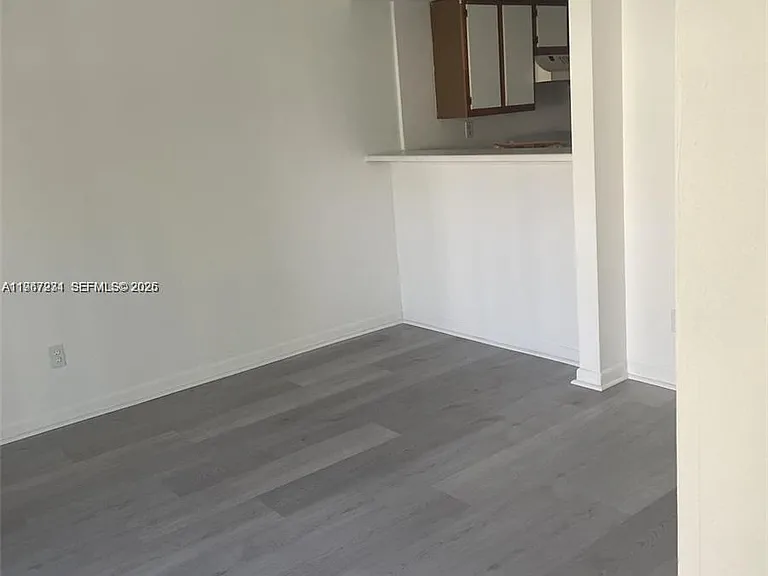 15290 SW 106th Ln #308 — Photo 2