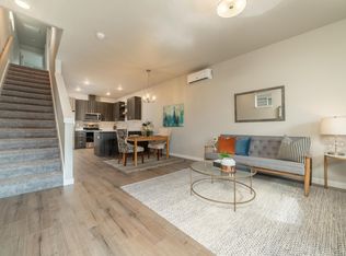 7100 SE Fern Ave, Portland, OR 97206