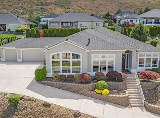 231 Meadowridge Loop, Richland, WA