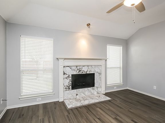4th image of 2823 Saint Martin Dr