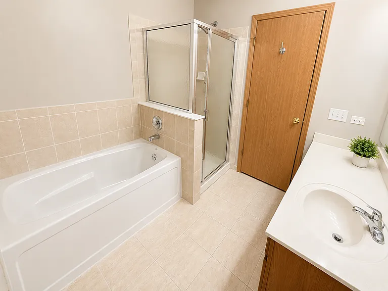 24230 W Walnut Cir — Photo 9