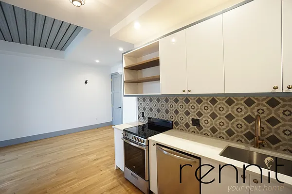 Rented by Rennit Inc. | media 16