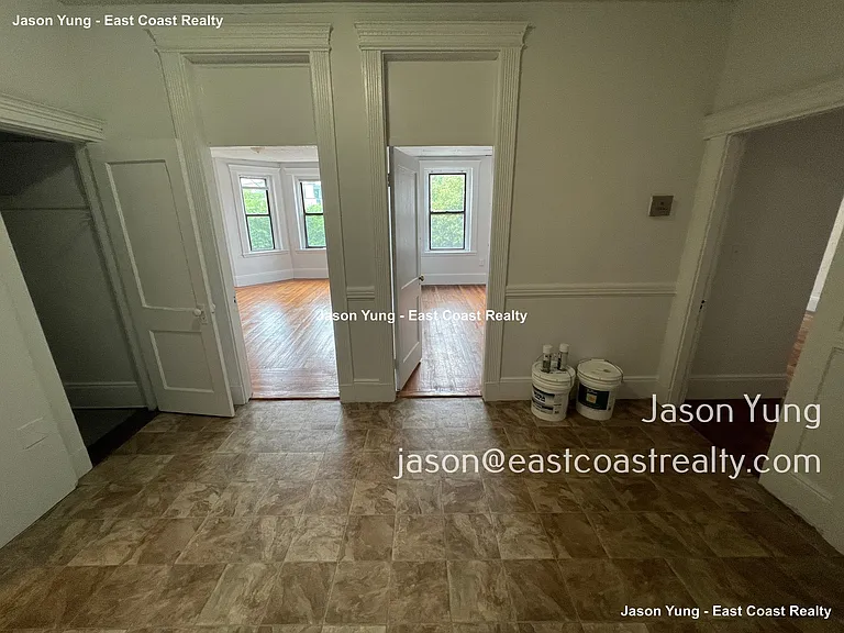 238 Hemenway St #10 — Photo 4