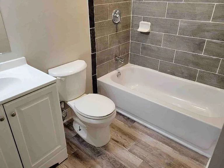 5405 Hilltop Cir — Photo 6