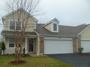 1893 Spinnaker St, Hampshire, IL 60140