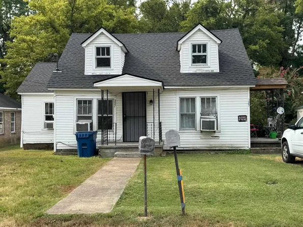 325 Baxter Ave, Covington, TN 38019