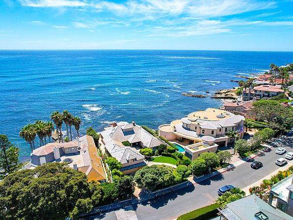 2nd image of 6010 Camino De La Costa