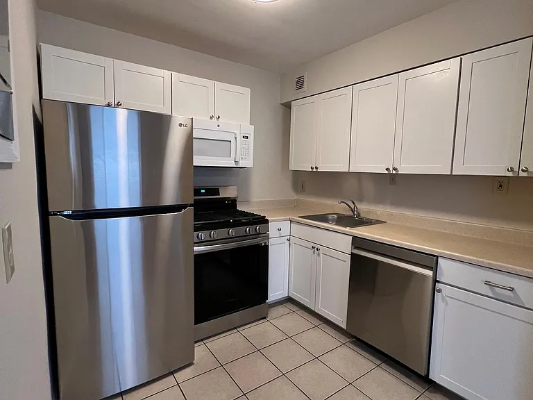 95 E Wayne Ave #309 — Photo 12