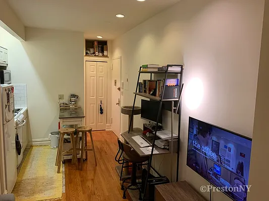 Rented by JM Preston Properties LLC | media 12