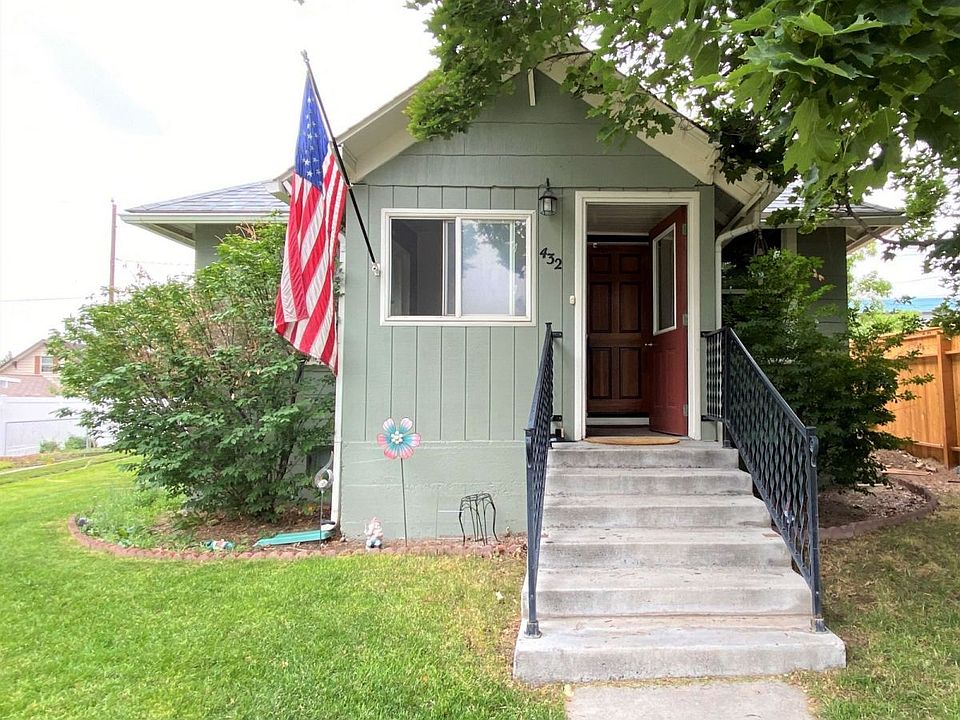 1st image of 432 Cedar St